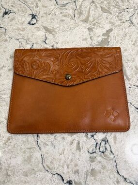 Patricia Nash Tooled Leather Tan Envelope Clutch